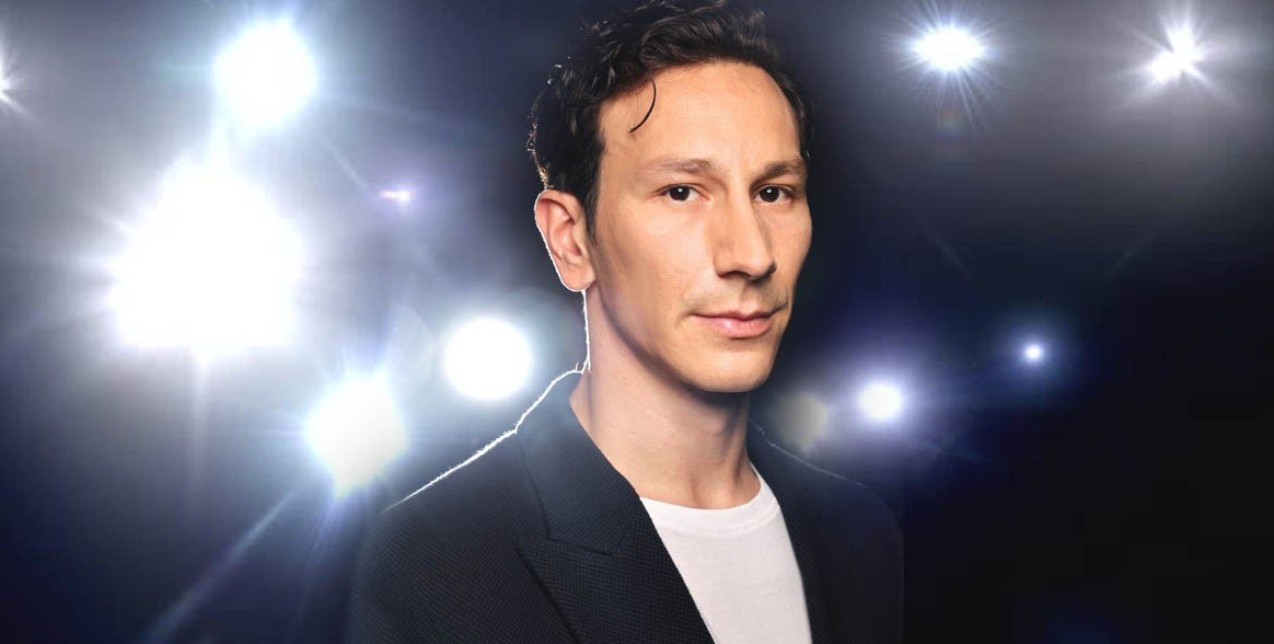 Μιχάλης Σαράντης: «Η ανιδιοτελής αγάπη και η αποδοχή ότι δεν μπορείς να κάνεις τίποτα μόνος είναι ο μόνος δρόμος για όλα» 