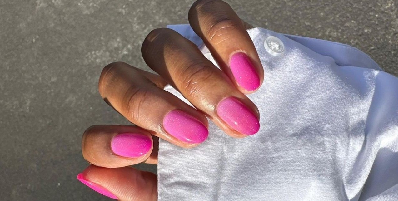 Τα 6 ombre nails του καλοκαιριού που πρέπει να αντιγράψετε