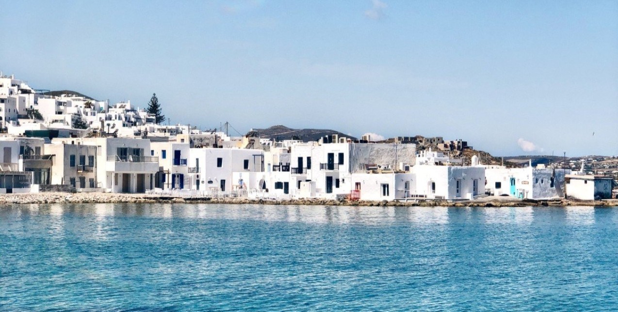 Vacay mode on: Τα πιο μπλε ελληνικά νησιά που πρέπει να εξερευνήσετε asap!
