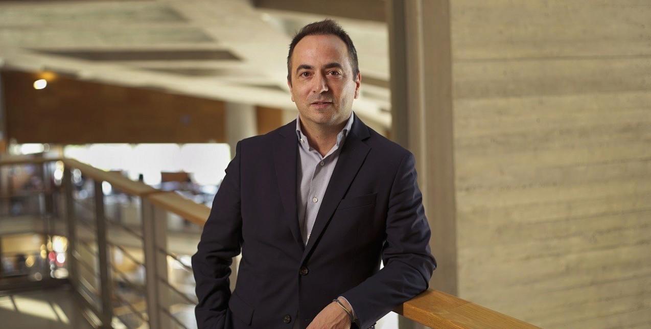 10 λεπτά με τον υποψήφιο δημοτικό σύμβουλο Θοδωρή Παπανέστορος