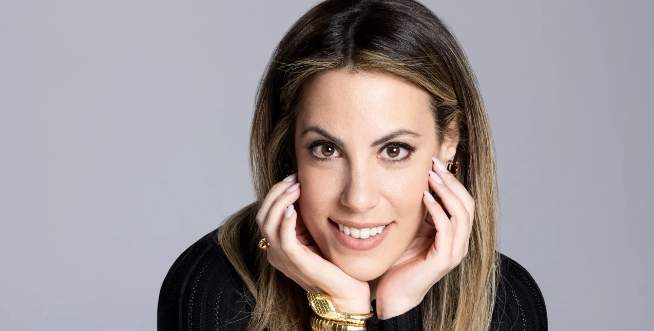 Η Mary Katrantzou έγινε η πρώτη creative director δερμάτινων ειδών και αξεσουάρ της Bulgari