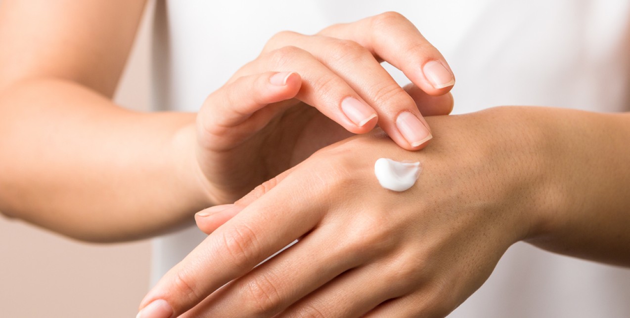 Οι κρέμες χεριών που θα λειτουργήσουν ως hand spa treatment
