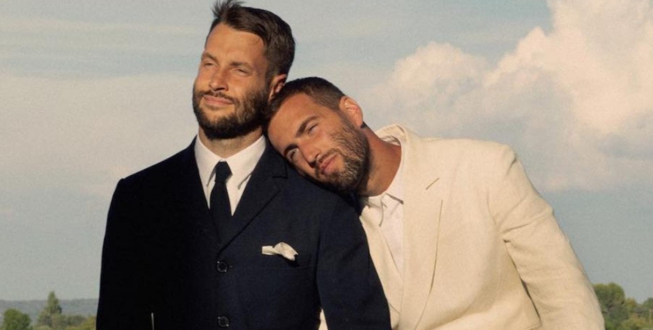 Jacquemus: Ο γνωστός σχεδιαστής κι ο αγαπημένος του έγιναν γονείς για πρώτη φορά