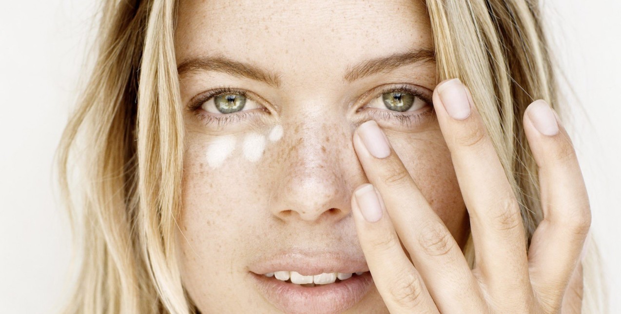 Goodbye Dark Circles: Πώς να αντιμετωπίσετε με φυσικό τρόπο τους μαύρους κύκλους