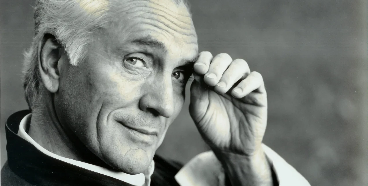 Θυμόμαστε τον εμβληματικό Terence Stamp μέσα από τους ρόλους που τον οδήγησαν στην κορυφή του star system