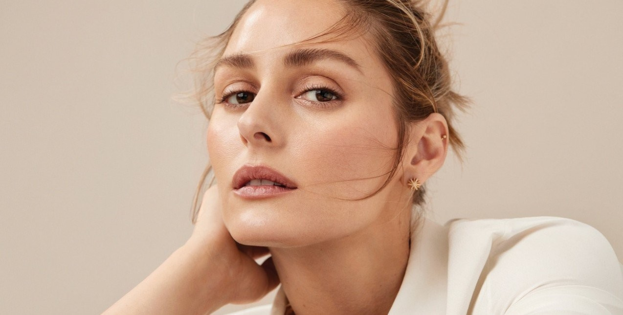 Ταλαιπωρείστε από σκασμένα και ξηρά χείλη; Πιθανότατα κάνετε ένα από αυτά τα λάθη