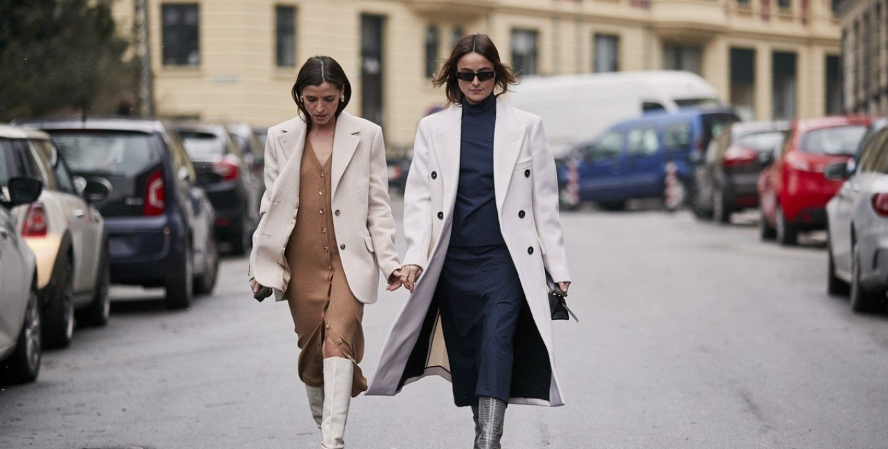 Πώς θα συνδυάσετε τα φορέματά σας για να παραμείνετε ζεστές τον χειμώνα