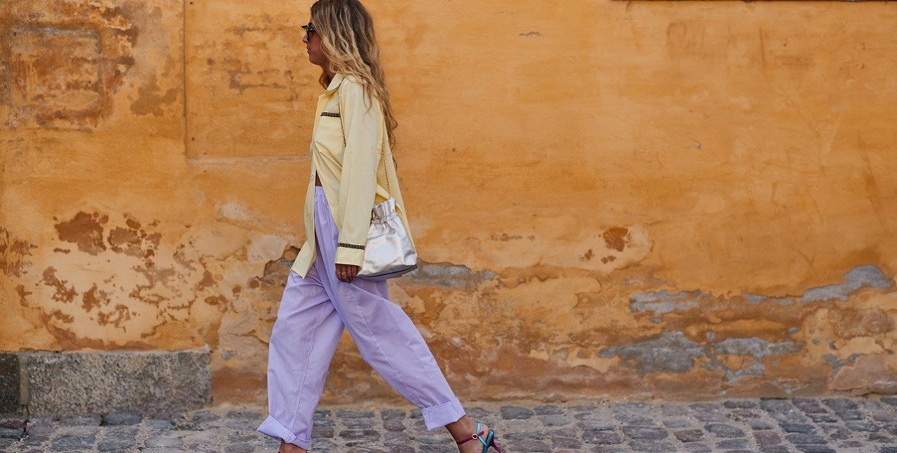 Loose παντελόνια: Φορέστε τα με τον σωστό τρόπο και δημιουργήστε απίθανα looks