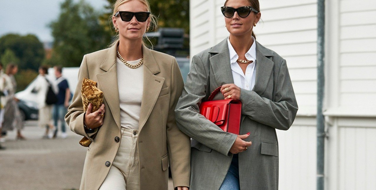 3 στιλάτα fall outfits που έχουν αντέξει στο πέρασμα του χρόνου 