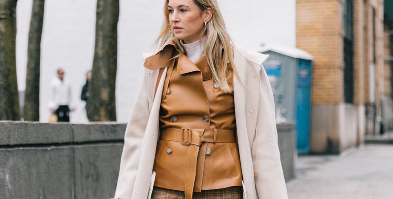 Τελειοποιήστε την τεχνική του layering όπως τα fashion girls 