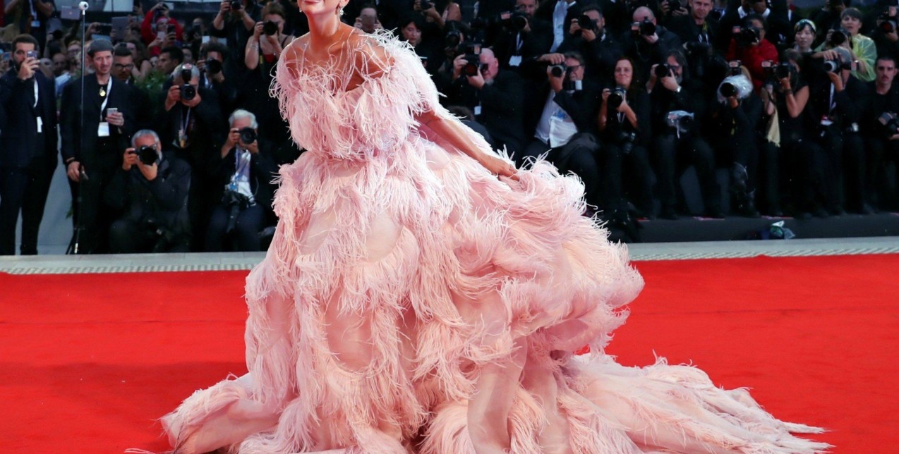 Μια ανασκόπηση στα πιο εμβληματικά fashion trends της τελευταίας δεκαετίας