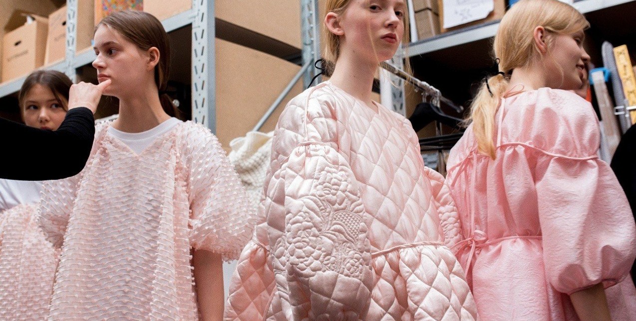 Τα ανερχόμενα fashion brands που όλοι θα θέλουμε να αποκτήσουμε τη νέα χρονιά 