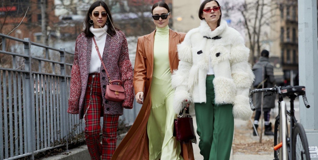 Εμπνευστείτε από τις απόλυτες street style εμφανίσεις που κυριάρχησαν στην Εβδομάδα Μόδας της Νέας Υόρκης 