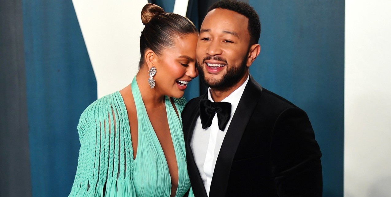 ﻿Chrissy Teigen & John Legend: Το πιο αγαπημένο ζευγάρι του Hollywood περιμένει το 3ο του παιδί 