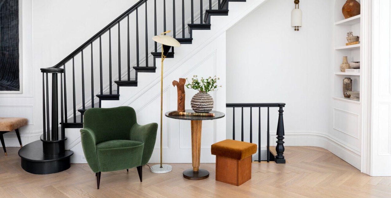 Η Athena Calderone, γνωστή ως Εyeswoon δίνει τη δική της design ματιά στο οικογενειακό της σπίτι στο Brooklyn 