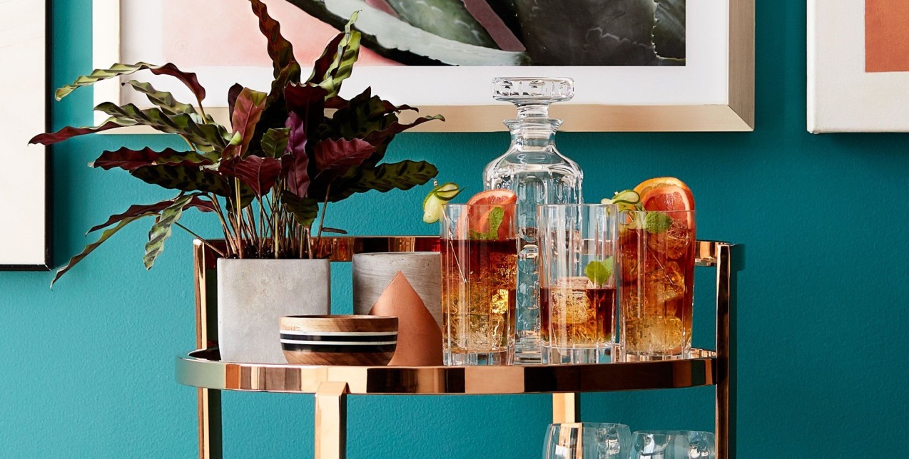 Night in: 5 tips διακόσμησης του home bar σας 