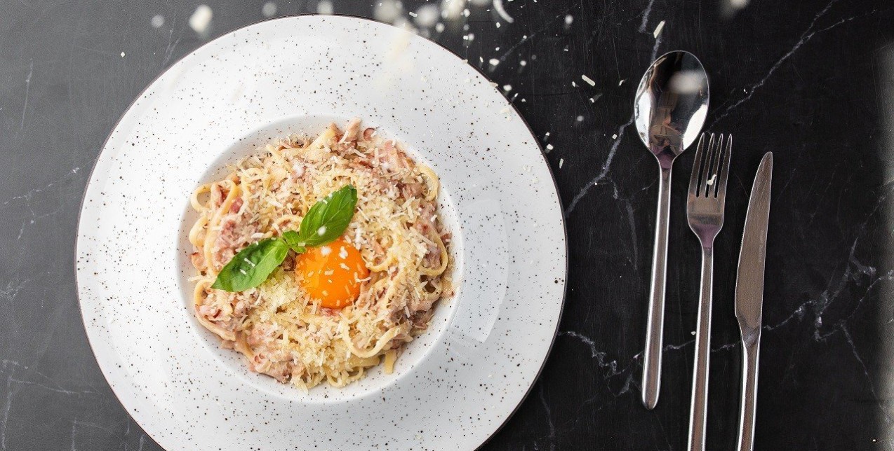 3 μακαρονάδες με αυγό για να δοκιμάσετε σήμερα 