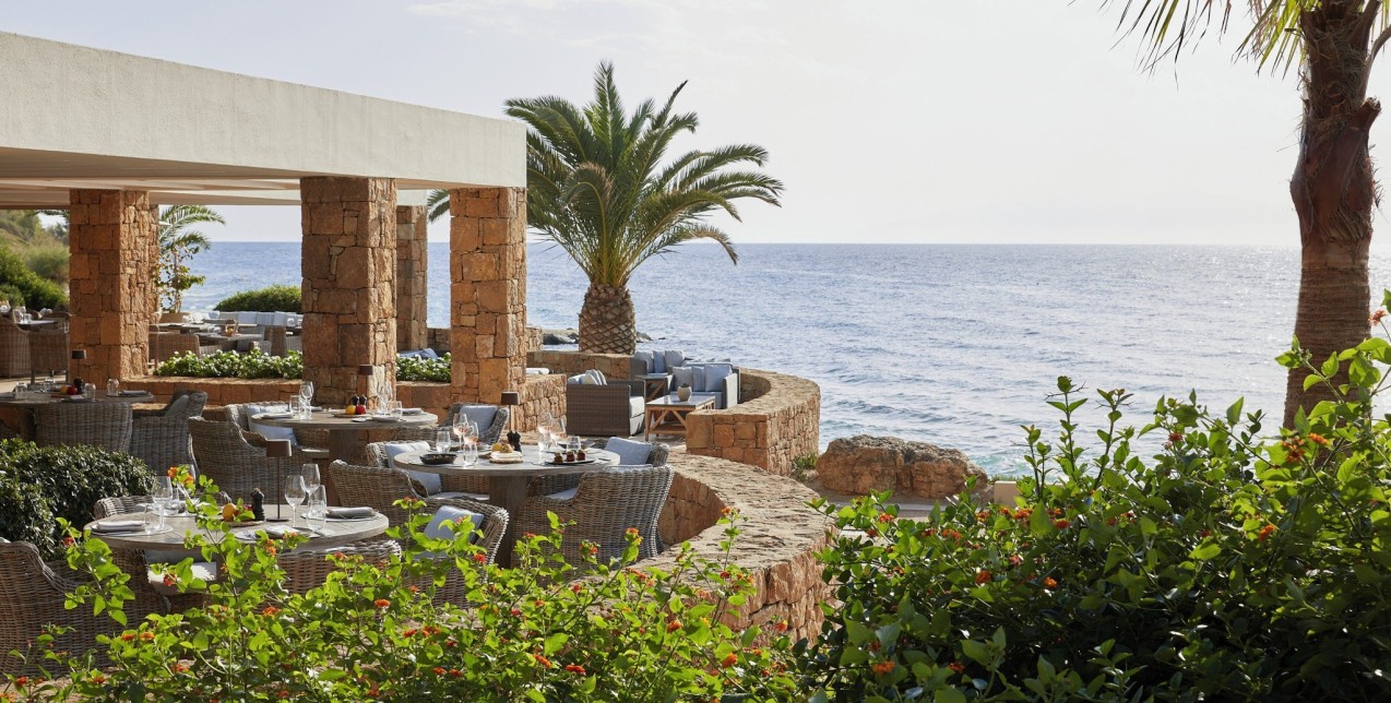 Sani gourmet: 9 χαρισματικοί σεφ, ανάμεσά τους και μια Θεσσαλονικιά pastry chef, ξεδιπλώνουν την τέχνη της υψηλής γαστρονομίας 