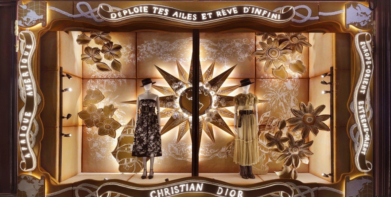 Ο υπέροχος χριστουγεννιάτικος κόσμος του Dior κατέλαβε τα Harrods 