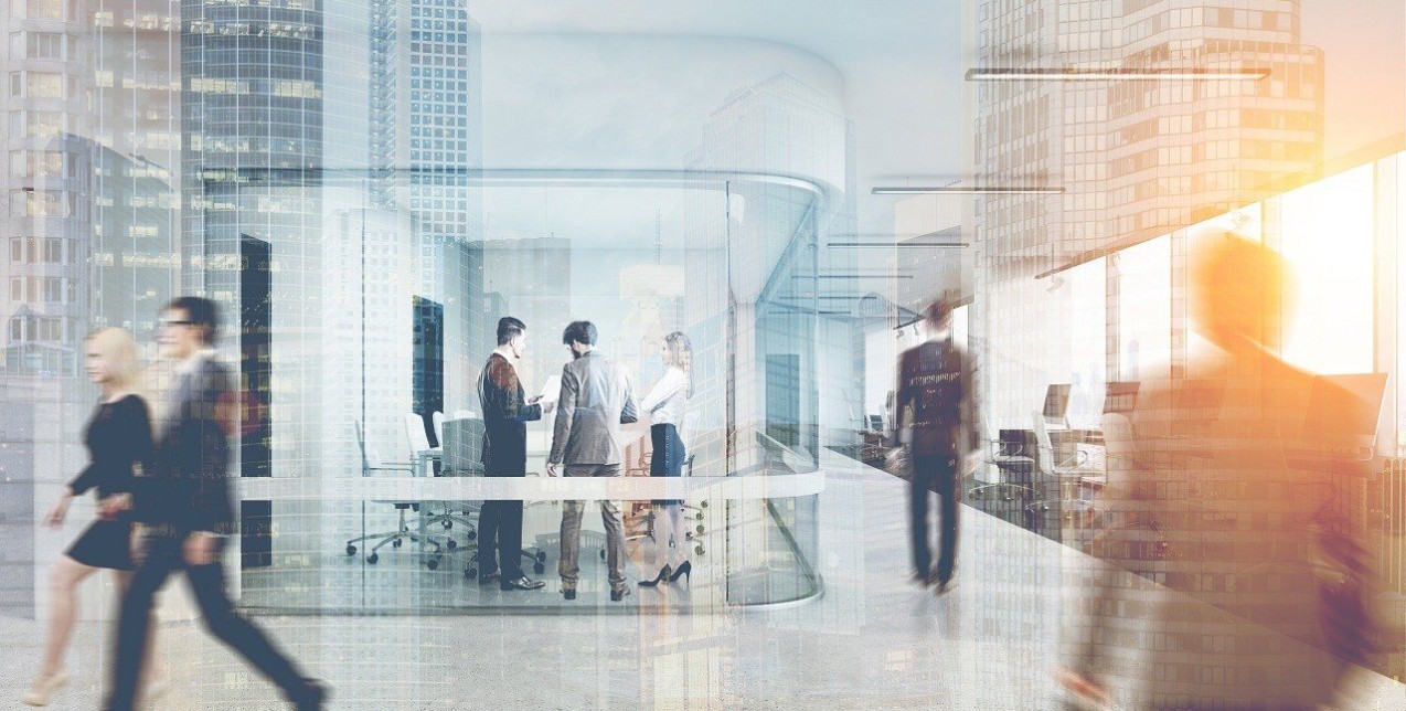 Πώς θα απεγκλωβιστούμε από την ενοχή της εργασίας και θα καταπολεμήσουμε ένα ενδεχόμενο burn-out; 