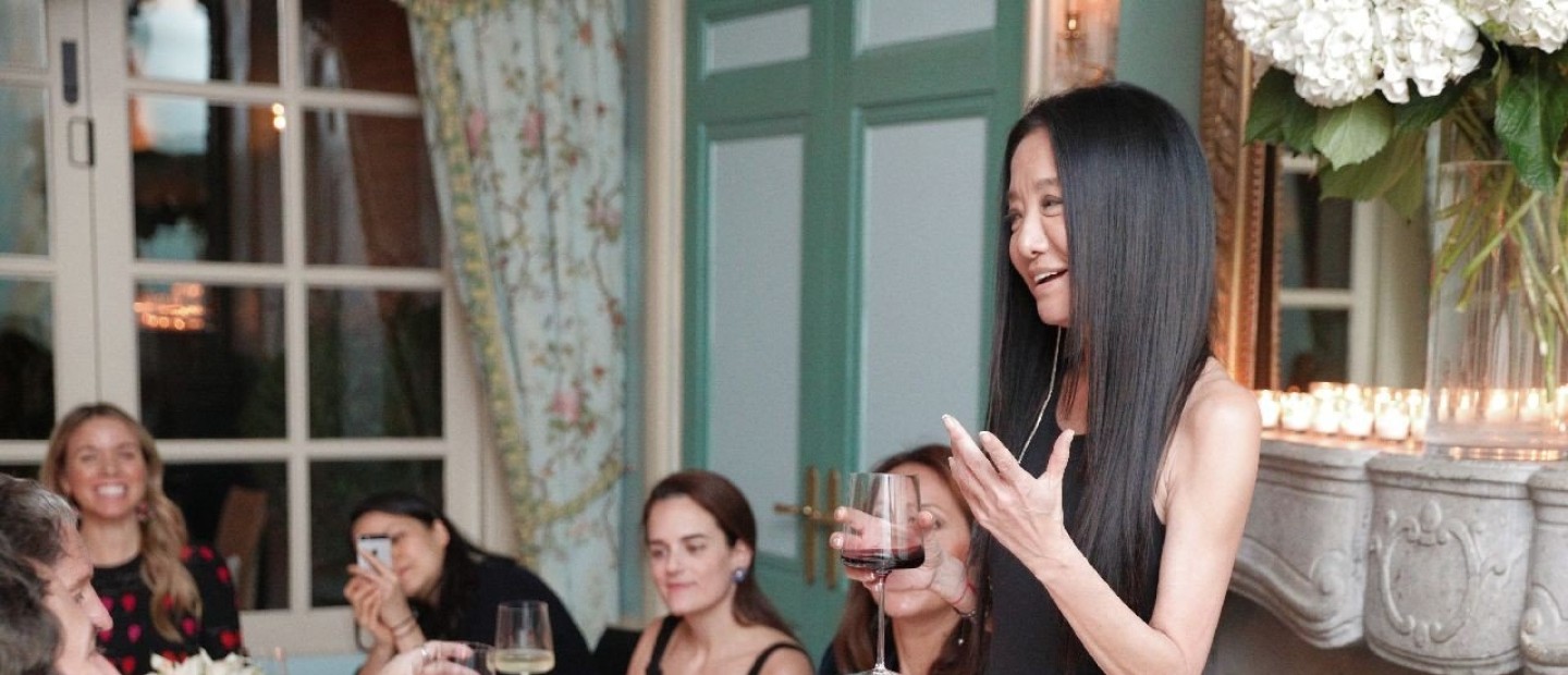 Η Vera Wang σχεδιάζει για το Ladurée τη γαμήλια τούρτα των ονείρων σας