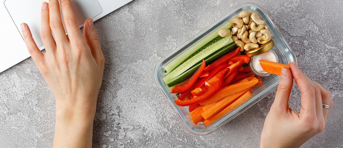 5+1 snacks χωρίς υδατάνθρακες που όμως θα σας χορτάσουν 