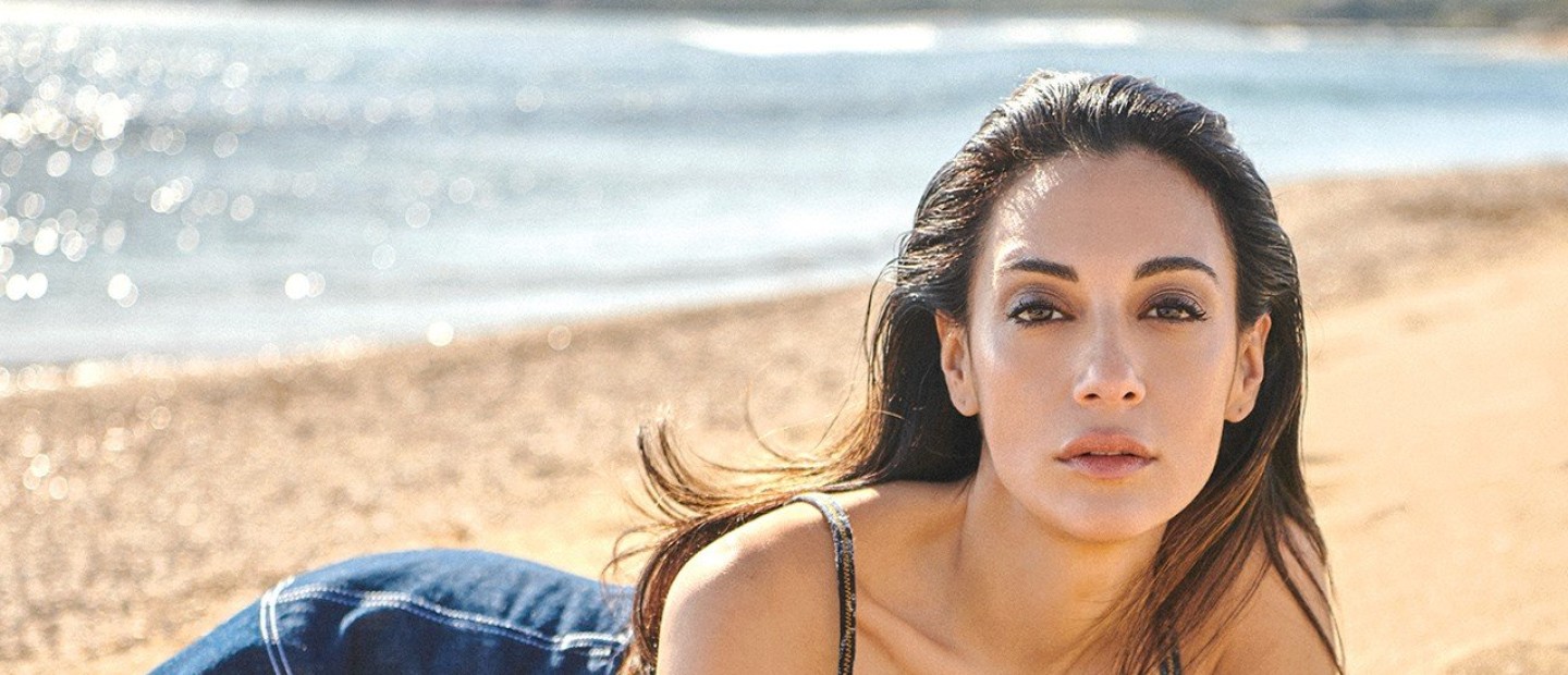 Η Ευγενία Σαμαρά μιλάει για τις συγκυρίες της ζωής της που την οδήγησαν στο «φως»