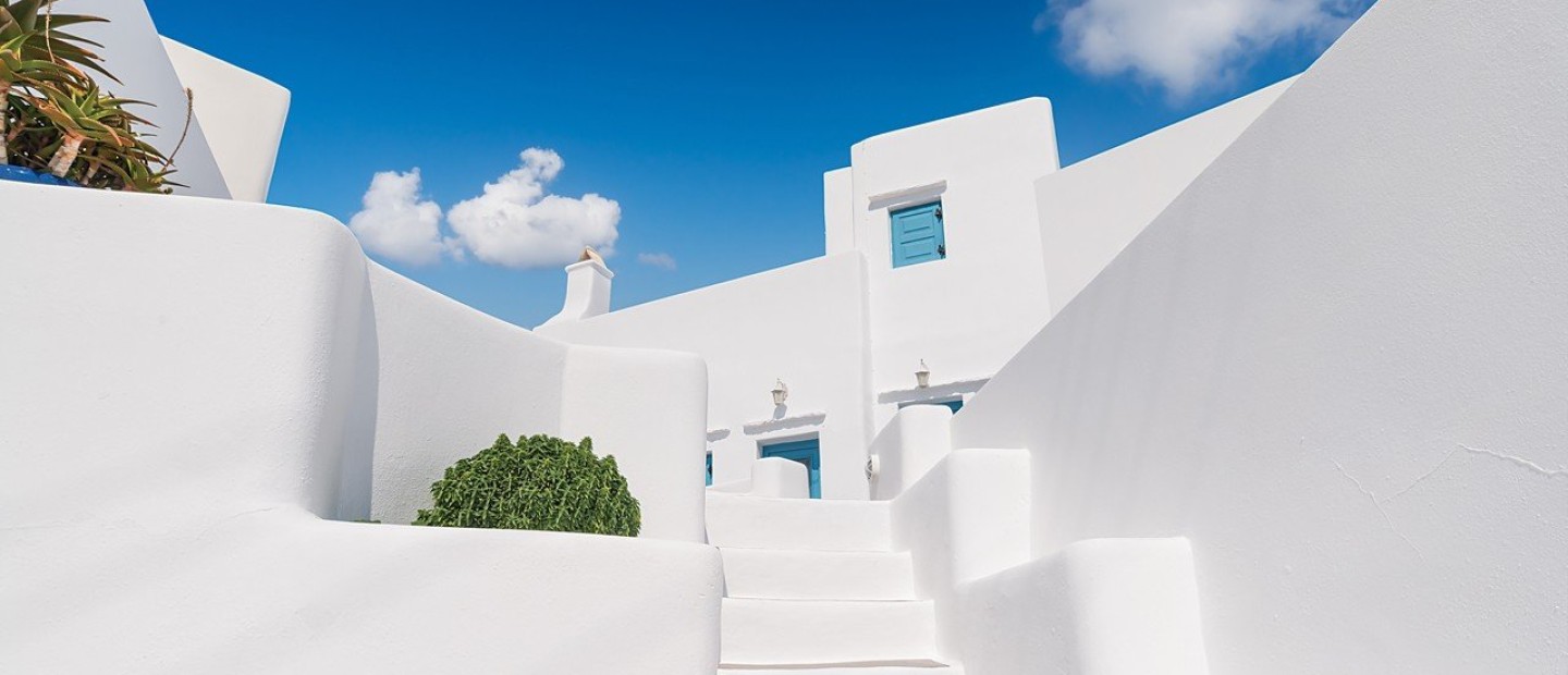 Διακοπές εκτός χάρτη: Τα ελληνικά νησιά που είναι ανέγγιχτα από τα πλήθη