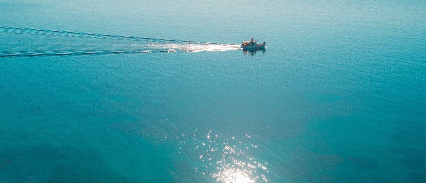 12+1 «αργές» απολαύσεις που κάνουν το ελληνικό καλοκαίρι το καλύτερο στον κόσμο 