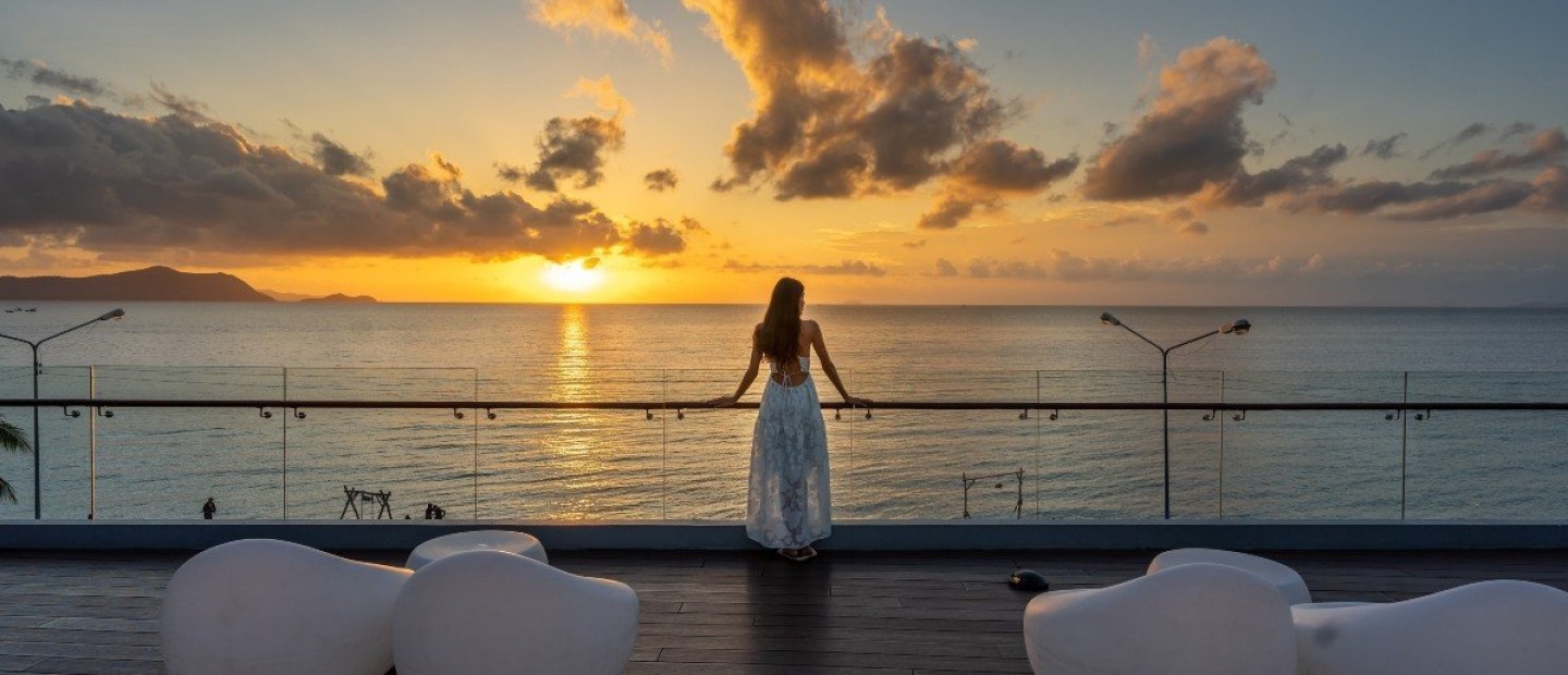 Summertime sadness: Τελικά μήπως το καλοκαίρι δεν προκαλεί μόνο θετικά συναισθήματα σε όλους;