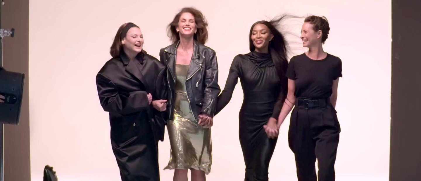 The Super Models: Παρακολουθώντας το πολυαναμενόμενο ντοκιμαντέρ 