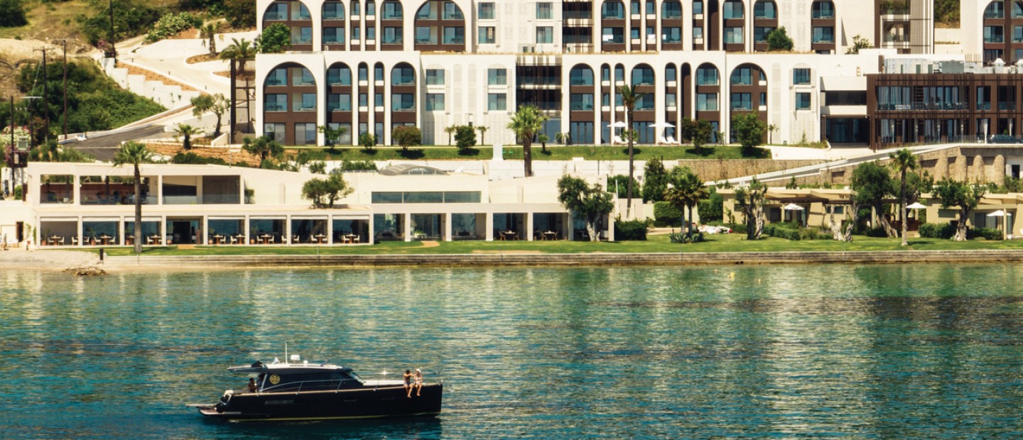 Το luxury θέρετρο στην Κέρκυρα που ενσαρκώνει την ουσία του προορισμού του και προσφέρει αξέχαστη διαμονή