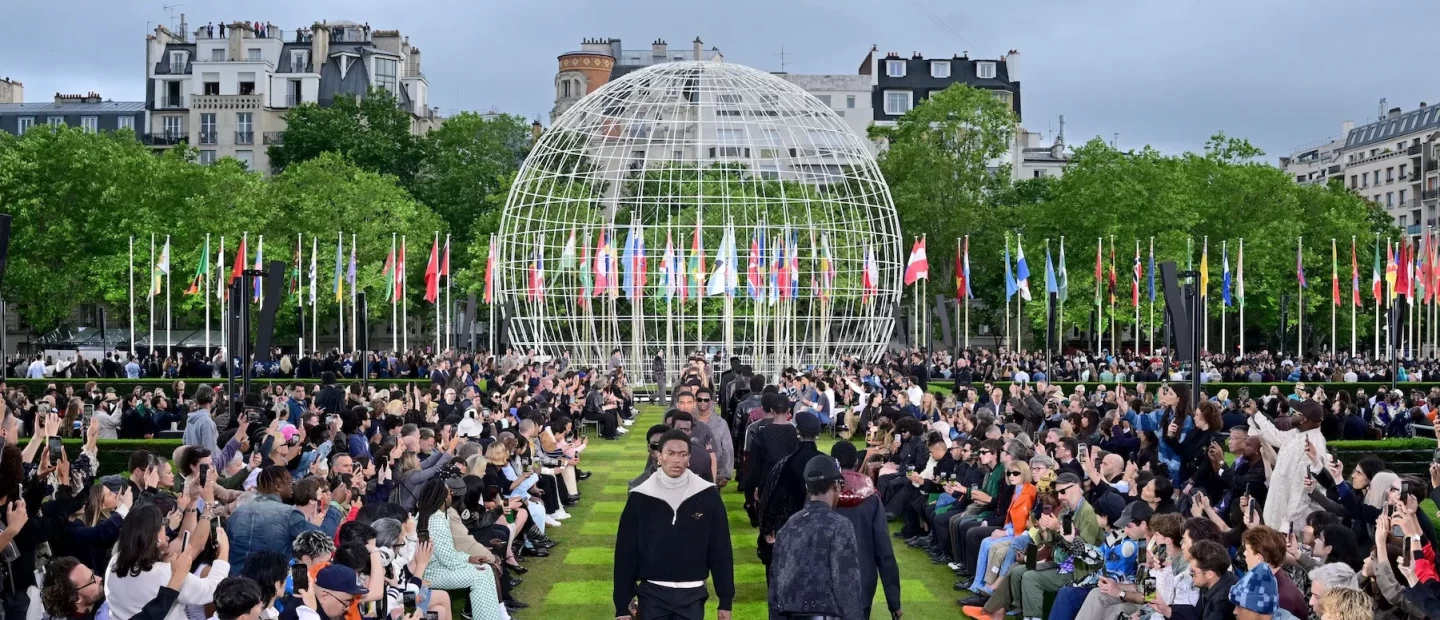Louis Vuitton SS'25: Ο Pharrell Williams κάνει έκκληση για παγκόσμια ενότητα στην UNESCO
