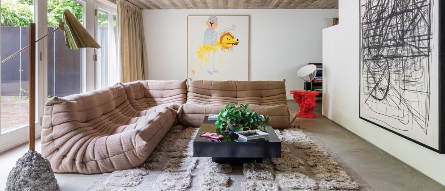 The Daphne House: Η cosy ατμόσφαιρα αποτελεί το τέλειο συμπλήρωμα της μοντέρνας Τέχνης  σ’ αυτήν την κατοικία στη λίμνη της Ζυρίχης