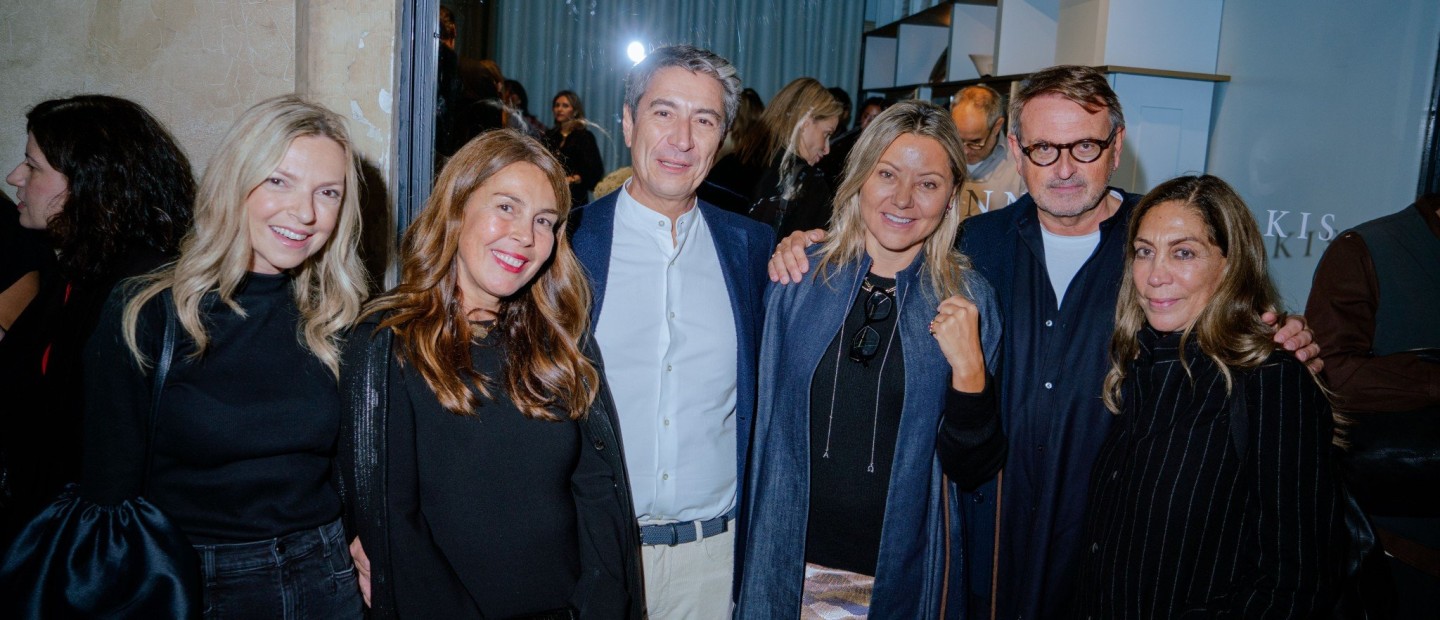 Το opening της πρώτης flagship boutique, Yannis Sergakis, στην Πόλη του Φωτός ήταν όσο λαμπερό του άξιζε