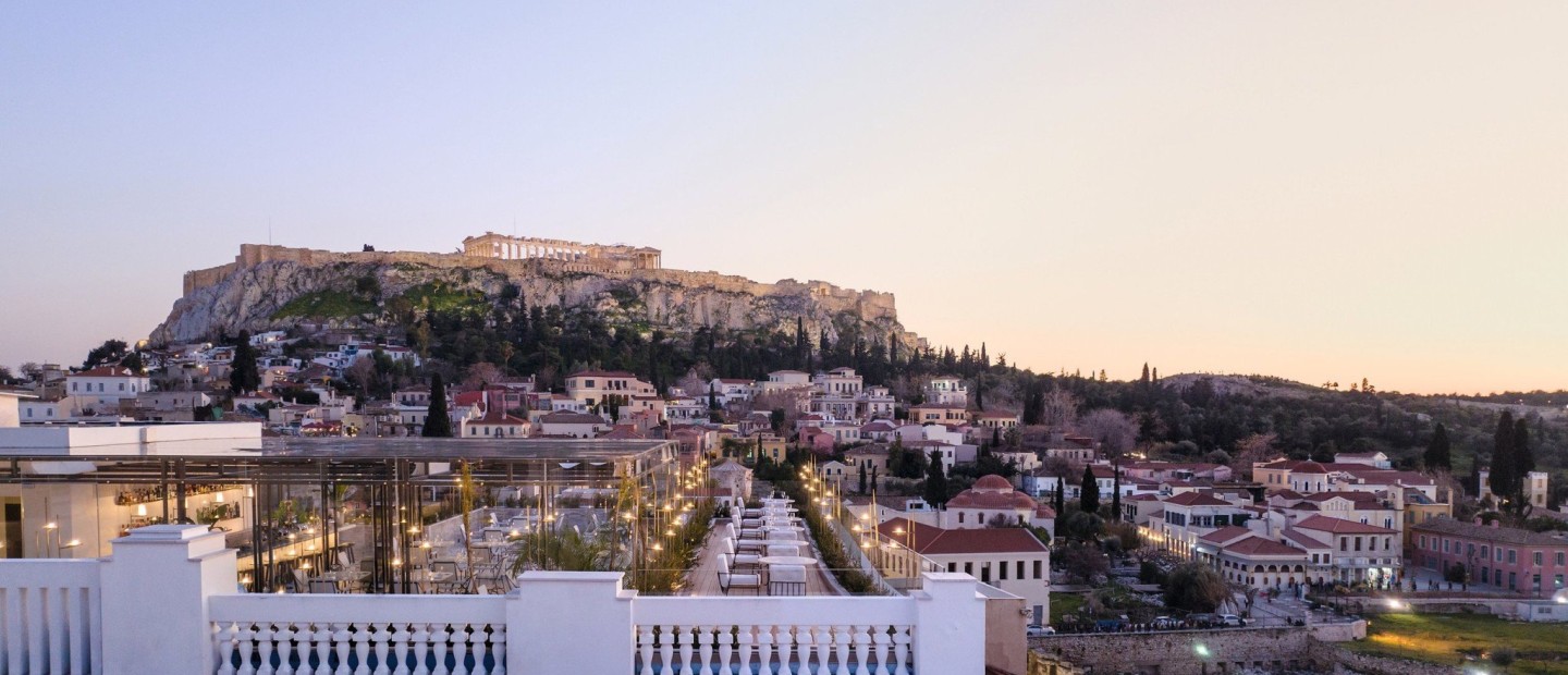 Το GLOW παρουσιάζει τις πιο hot νέες αφίξεις που κυριαρχούν τώρα στην αθηναϊκή σκηνή