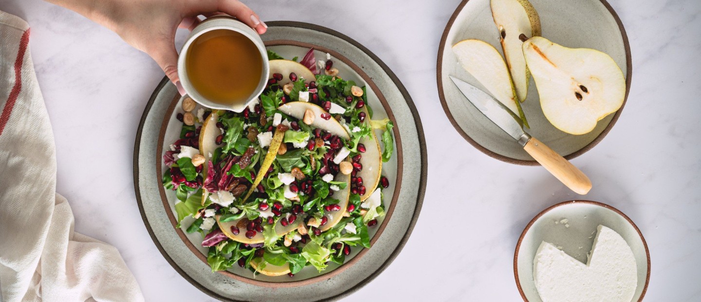 X-mas recipes: 6 σαλάτες που θα νοστιμεύσουν το εορταστικό τραπέζι 