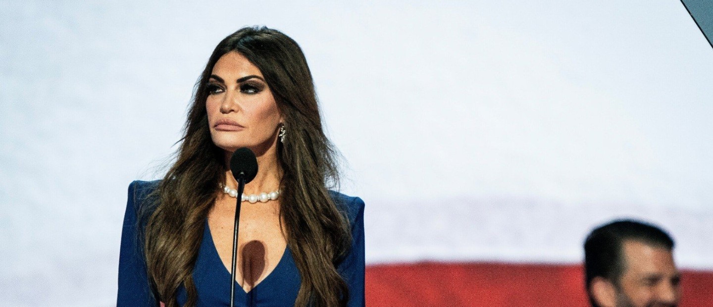 Kimberly Guilfoyle: Ποια είναι η νέα πρέσβειρα των ΗΠΑ στη χώρα μας 