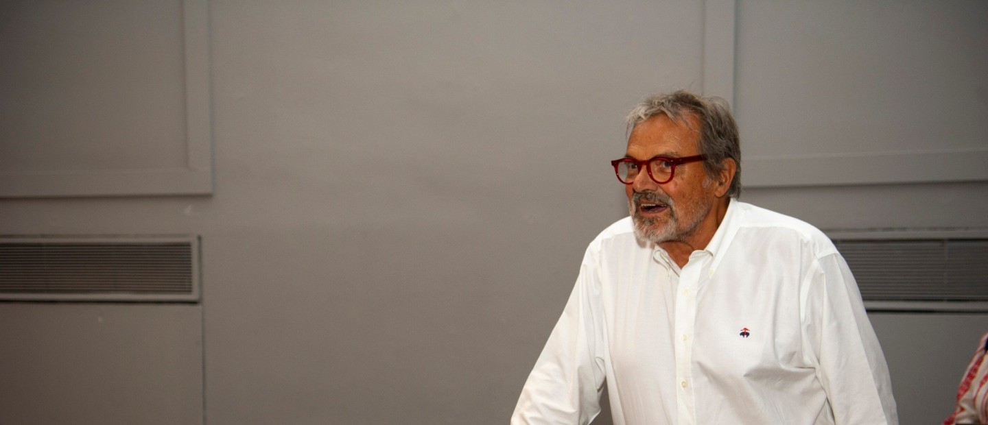 Oliviero Toscani: Ποιος ήταν ο σπουδαίος Ιταλός φωτογράφος που έφυγε από τη ζωή σε ηλικία 82 ετών;