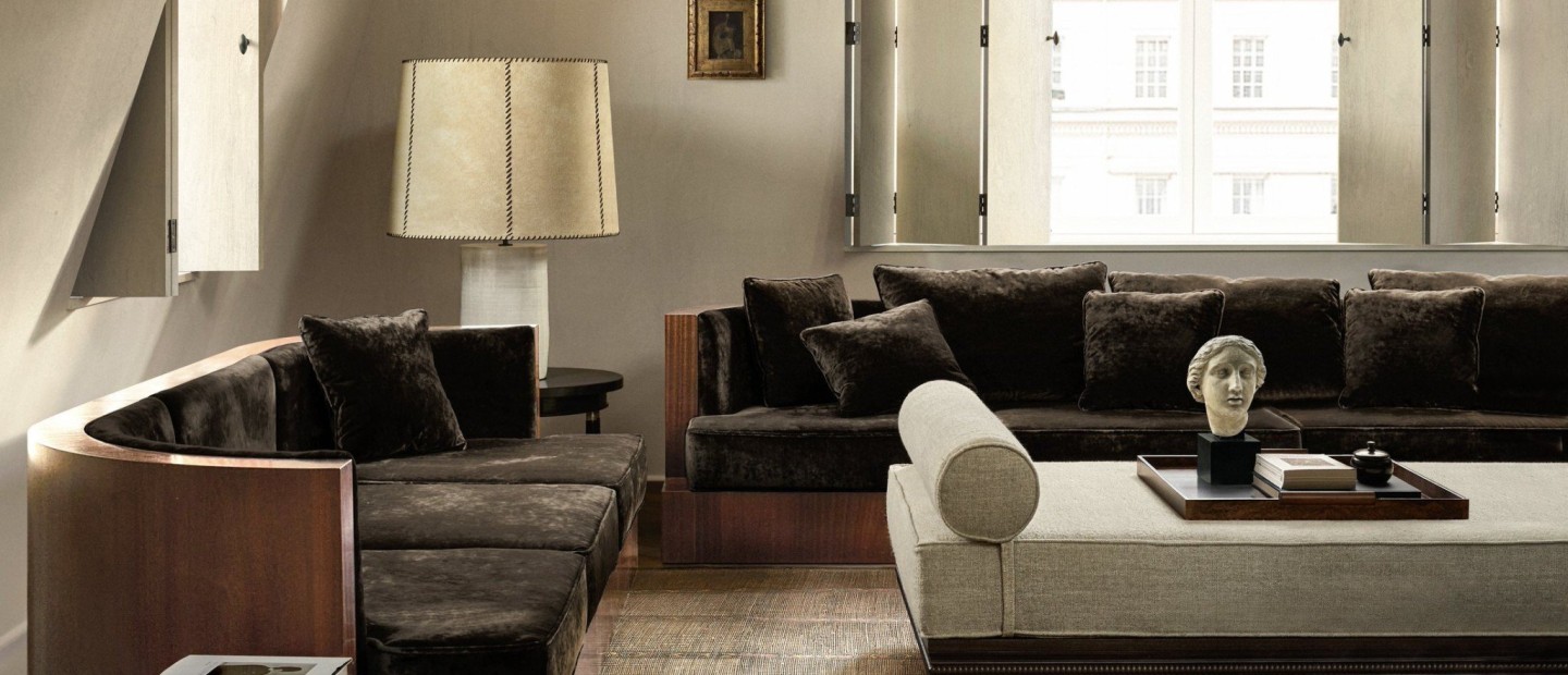 Custom λεπτομέρειες και vintage θησαυροί σε ένα αρχοντικό του Λονδίνου