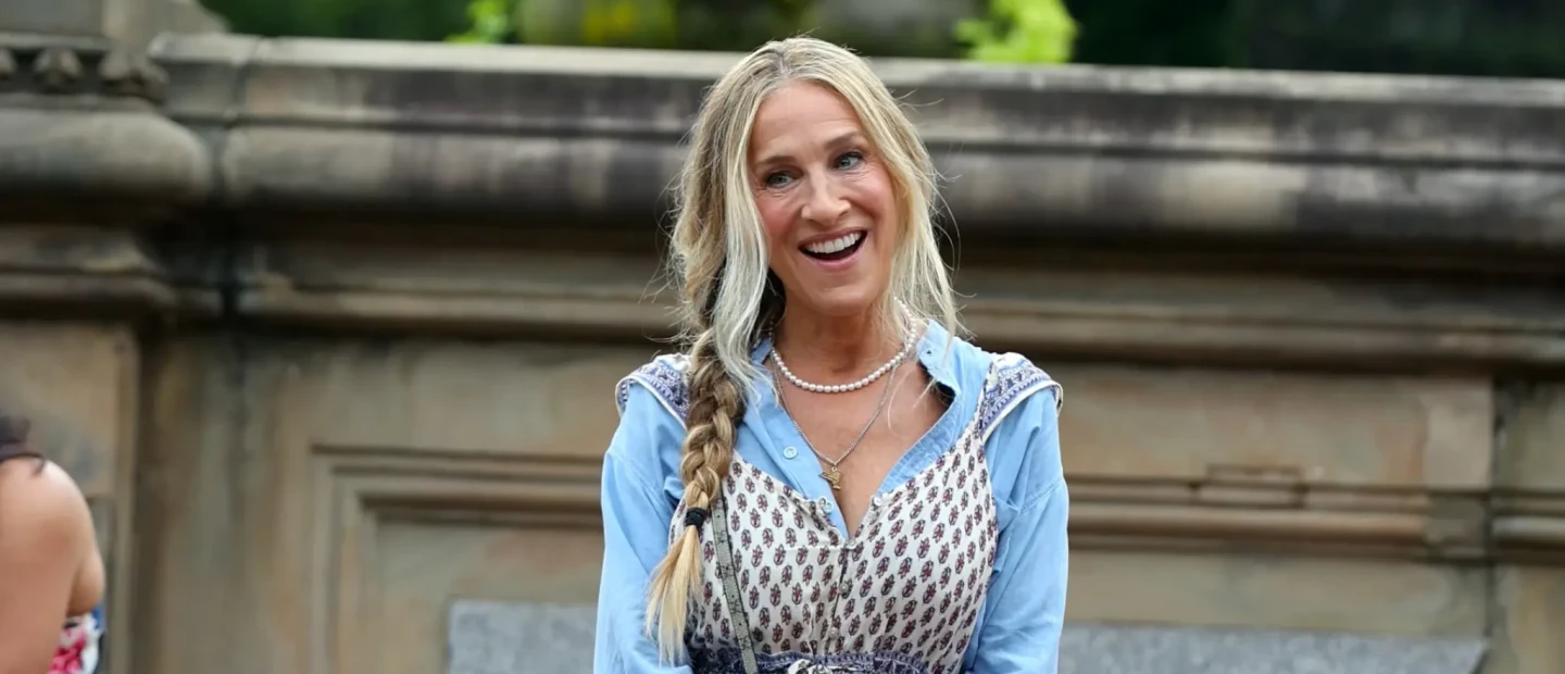 Η Sarah Jessica Parker θυμάται τις πιο λαμπερές στιγμές της στο Met Gala και ετοιμάζεται για το επόμενο βήμα της 