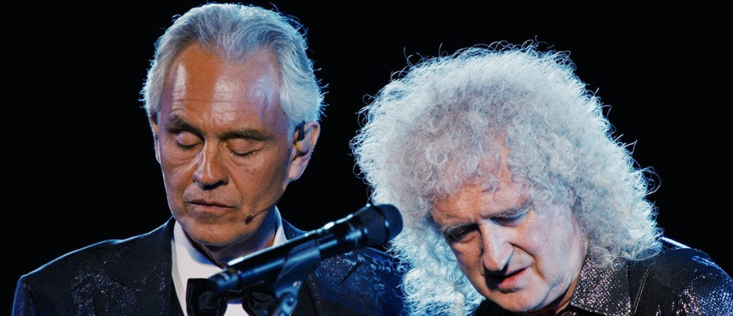 Η συγκινητική ερμηνεία του Andrea Bocelli με τον Brian May στο Teatro del Silenzio