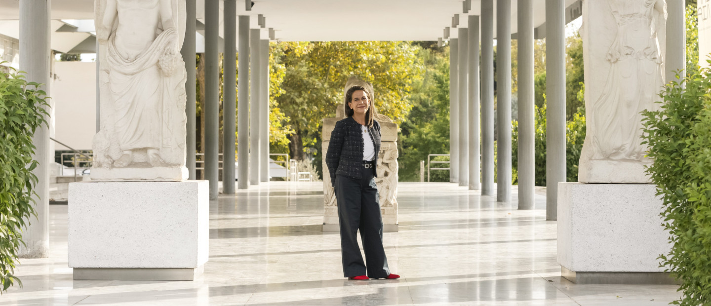 Το όραμα της Γενικής Διευθύντριας του Αρχαιολογικού Μουσείου, Δρ. Αναστασίας Γκαδόλου, είναι εστιασμένο σε πρωτοβουλίες που αναδεικνύουν τον διεθνή ρόλο του θεσμού