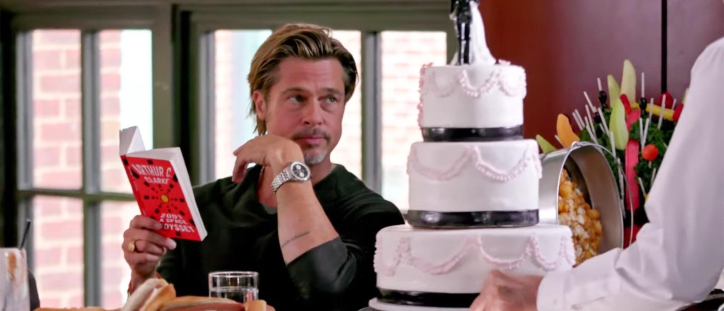 Όταν συναντάς τον Brad Pitt σε ένα μπαρ...