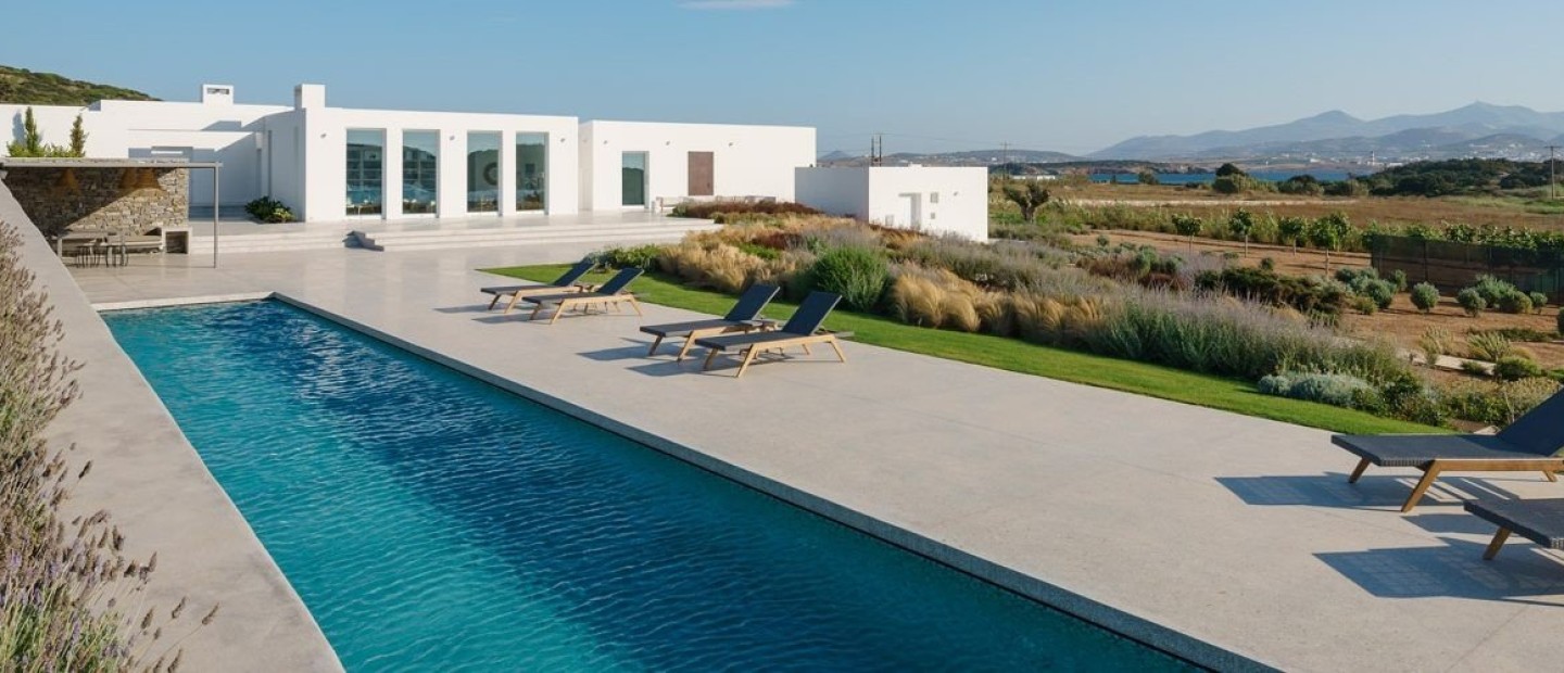 Το Gaze House στην Πάρο αποτελεί ένα καλοκαιρινό «ησυχαστήριο» με φοβερή θέα στην θάλασσα
