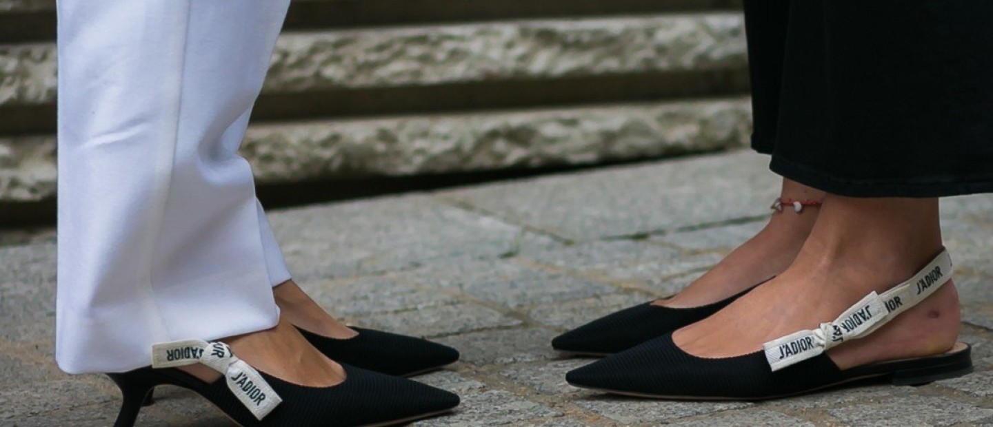 Μπαλαρίνες: Το αγαπημένο shoe style των fashionistas που θα σας κρατήσει συντροφιά σε day-to-night εμφανίσεις 