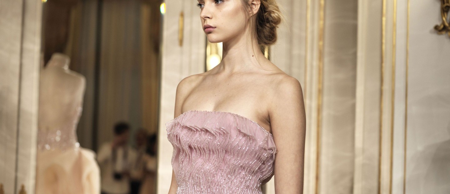 Heatless Summer Hairstyles: Tα πιο εύκολα χτενίσματα που μπορείτε να κάνετε χωρίς να χρησιμοποιήσετε θερμότητα στα μαλλιά σας 