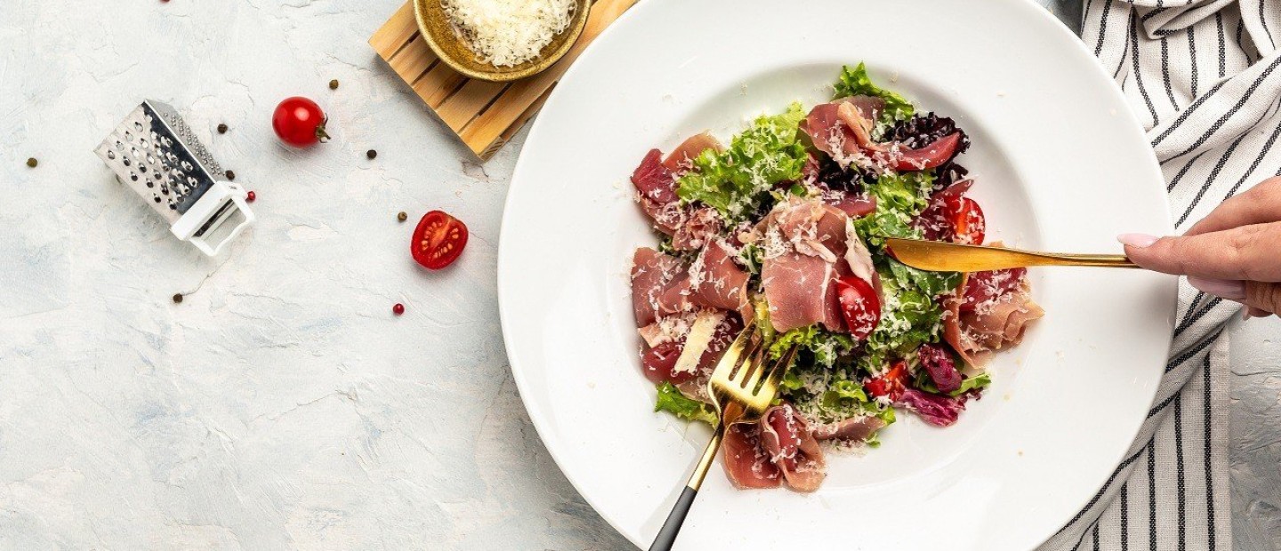 3 κρύες σαλάτες κατάλληλες γι' αυτήν την εποχή