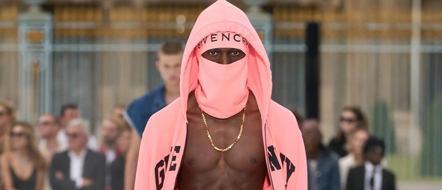 Το όραμα του Matthew M Williams για τον Givenchy υλοποιείται στην ss23 συλλογή του 