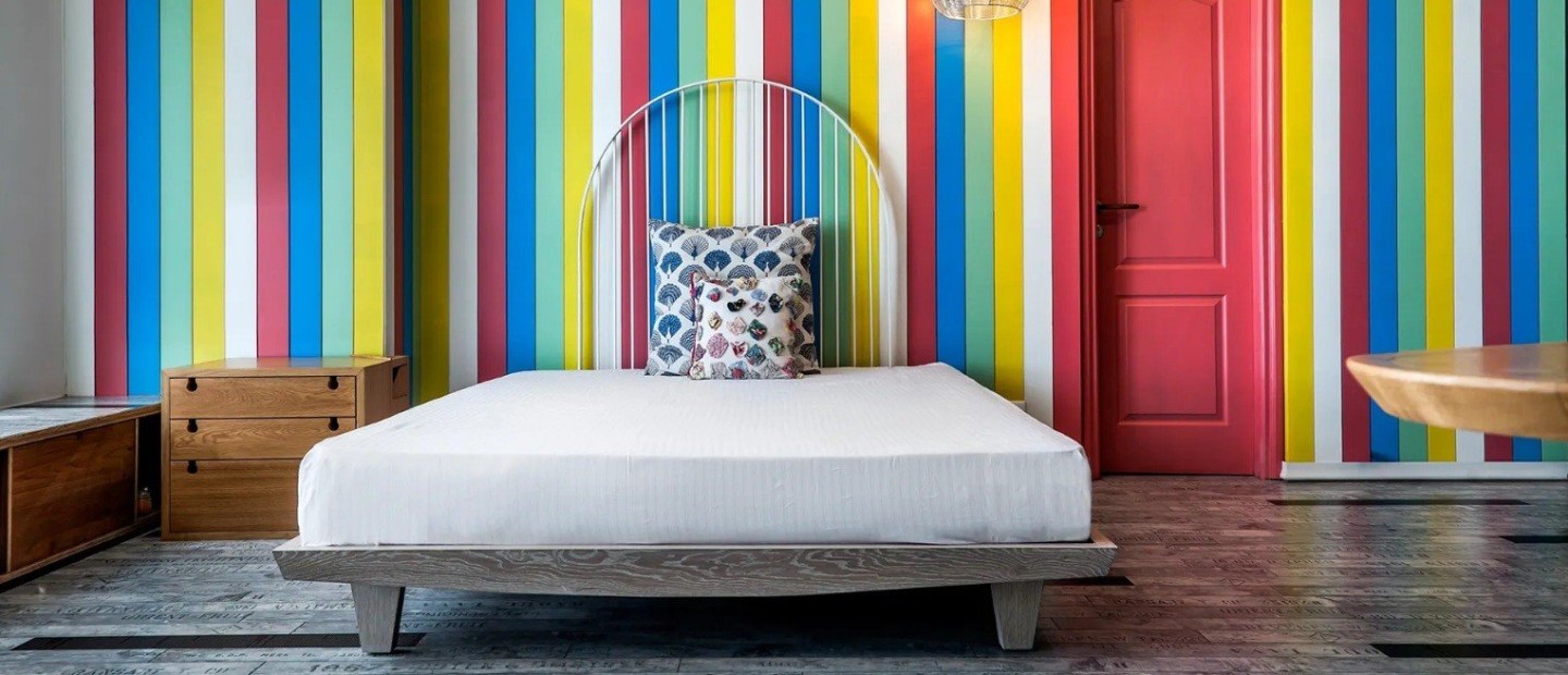 Το Carnivalcore trend ήρθε για να φέρει τη διασκέδαση πίσω στα σπίτια μας